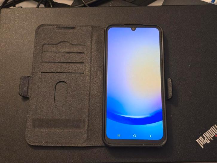 Splinternieuwe Samsung A25 5G, Telecommunicatie, Mobiele telefoons | Telefoon-opladers, Zo goed als nieuw, Samsung, Ophalen of Verzenden