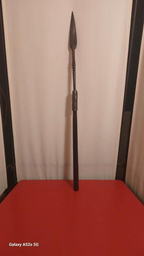 Antieke speer uit de Congo., Antiek en Kunst, Kunst | Niet-Westerse kunst, Ophalen of Verzenden