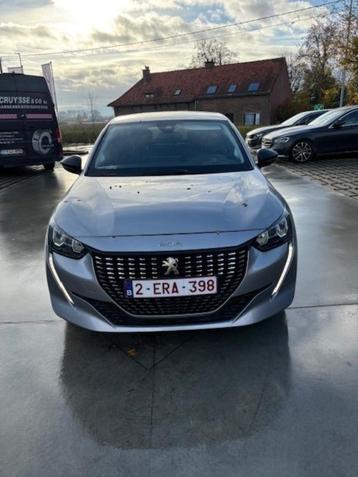 Peugeot Allure 208 - 2022 - 25331km beschikbaar voor biedingen