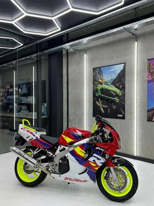 1996 Honda CBR900 SC33, Motoren, Motoren | Honda, Particulier, Super Sport, meer dan 35 kW, 4 cilinders, Ophalen