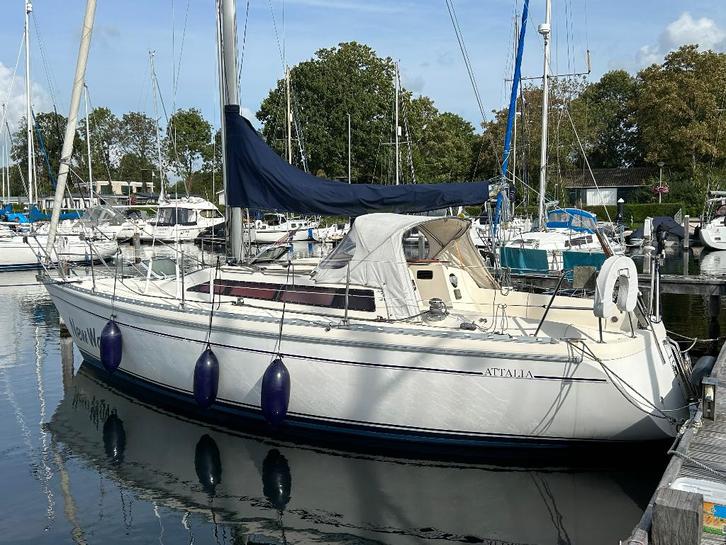 Voilier Jeanneau Attalia 32, Watersport en Boten, Kajuitzeilboten en Zeiljachten, Gebruikt, Tourjacht of Cruiser, Polyester, 9 tot 12 meter