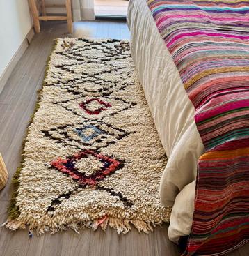 Fantastisch mooie marokkaanse vintage berber tapijten beschikbaar voor biedingen