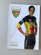 Wielerkaart team crelanwout van aert signe, Sport en Fitness, Verzenden