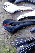 Selles étroites pour vélos de route d'occasion, Vélos & Vélomoteurs, Enlèvement, Comme neuf, Selle
