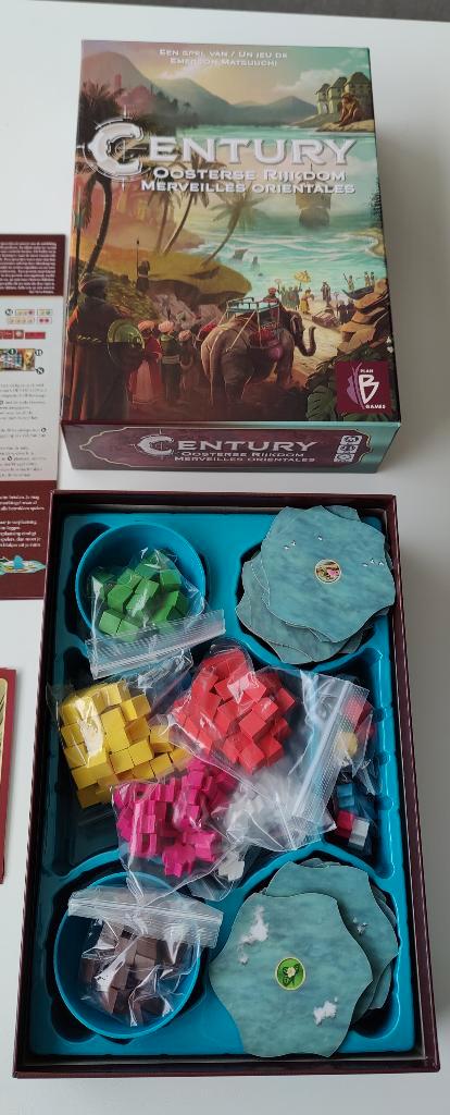 Various board games, Hobby en Vrije tijd, Gezelschapsspellen | Bordspellen, Zo goed als nieuw, Drie of vier spelers, Vijf spelers of meer