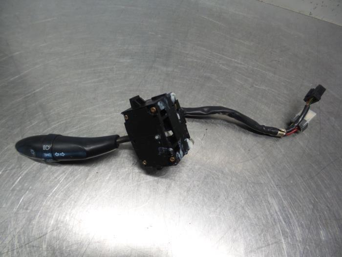 Commutateur feu clignotant d'un Hyundai Coupe (Coupe 96-), Autos : Pièces & Accessoires, Tableau de bord & Interrupteurs, Hyundai