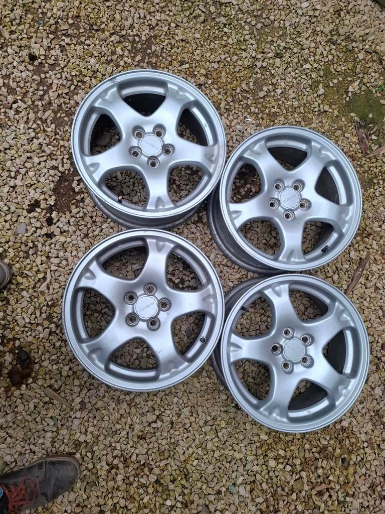Subaru velgen, 16 inch, Velg(en)