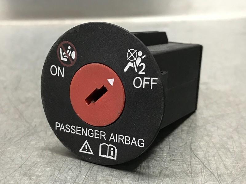 AIRBAGSLOT Suzuki Celerio (LF) (01-2014/-) (|3897052K00|), Auto-onderdelen, Gebruikt, Suzuki