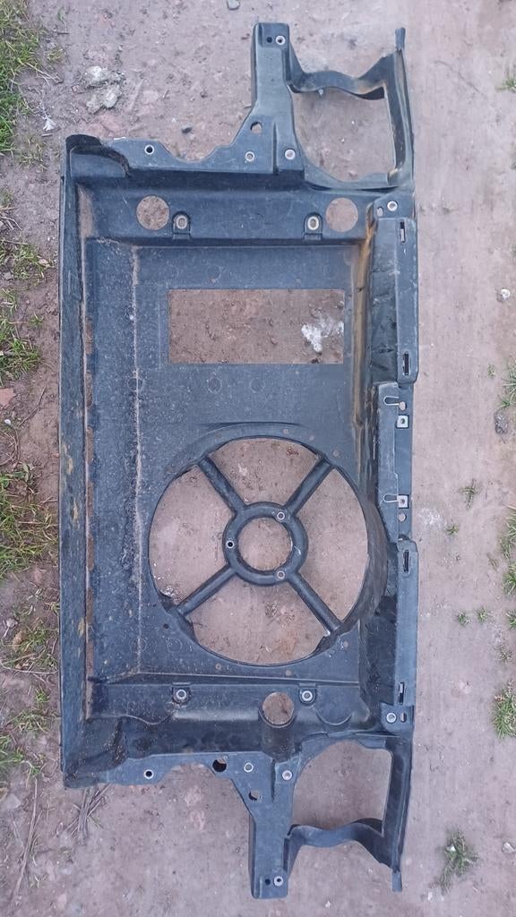 Construction avant pour les nouvelles VW Golf3 et Vento, Bricolage & Construction, Vitres, Châssis & Fenêtres, Enlèvement