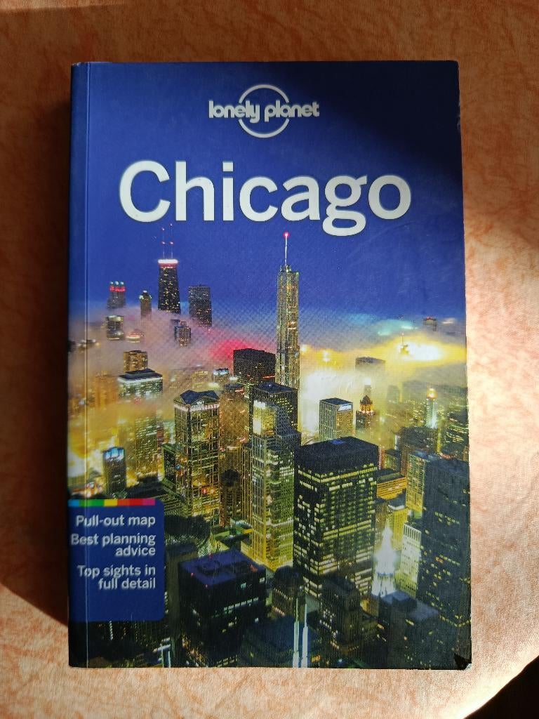 Lonely Planet Chicago, Karla Zimmerman   ISBN 9781742200613, Lonely Planet, Ophalen of Verzenden, Zo goed als nieuw, Reisgids of -boek