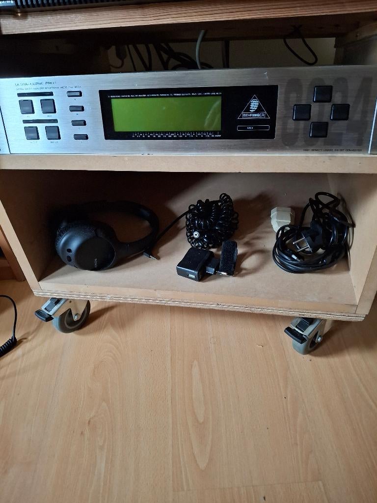 Equalizer Digitaal, Enlèvement, Comme neuf, Equalizer ou Égaliseur