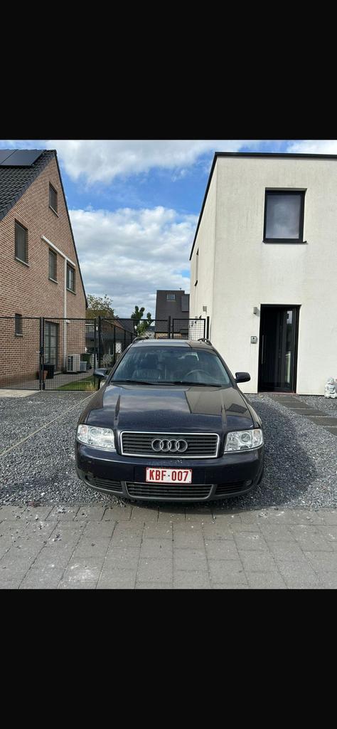 Audi A6 / 2002 / 260.000Km / Diesel, Autos, Audi, Particulier, A6, Toit ouvrant, Diesel, Boîte manuelle, Bleu, Enlèvement