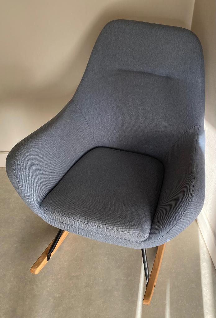 Schommelstoel, Huis en Inrichting, Stoelen, Ophalen, Zo goed als nieuw, Blauw, Eén