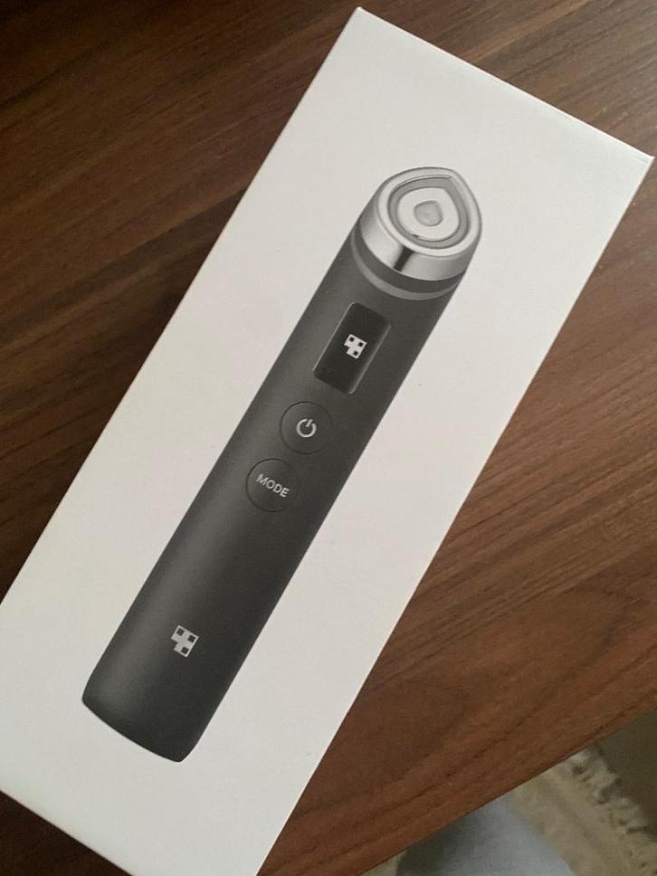 Medicube booster pro, Bijoux, Sacs & Beauté, Beauté | Soins du visage, Utilisé, Soins, Tout le visage, Enlèvement