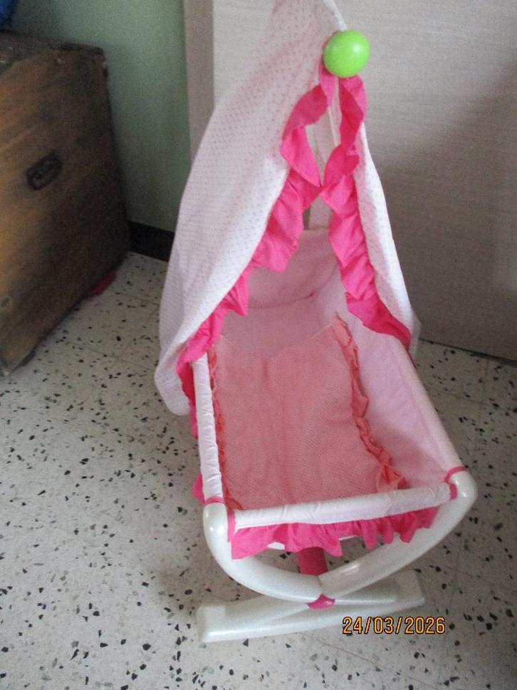 berceau poupée, Enfants & Bébés, Jouets | Poupées, Utilisé, Autres types, Enlèvement