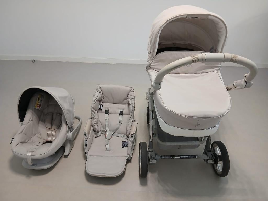 Poussette/landais/bébé (3 en 1) Bébécar, Enfants & Bébés, Poussettes & Combinaisons, Poussette, Enlèvement