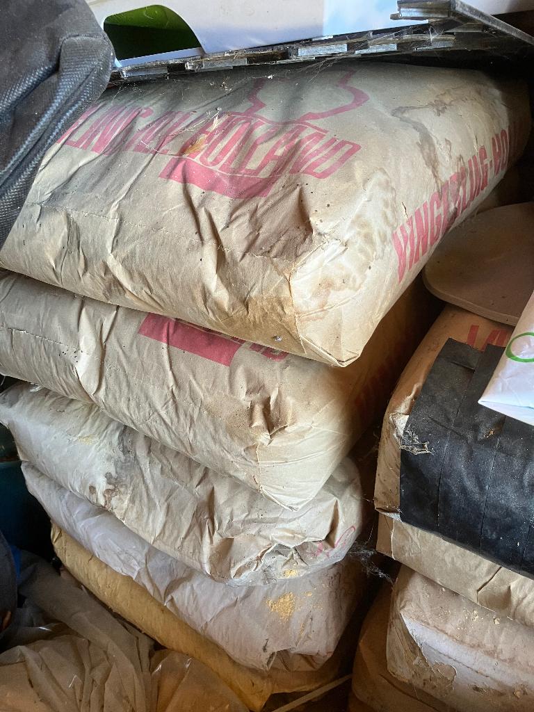 Poederklei, Hobby en Vrije tijd, Pottenbakken, Ophalen, Zo goed als nieuw