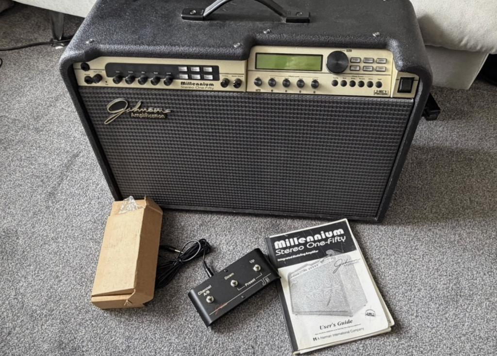 Johnson JM 150 Millennium 2 x 12 pouces, Musique & Instruments, Amplis | Basse & Guitare, Enlèvement ou Envoi, Utilisé, Guitare