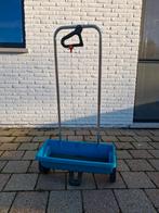 Strooiwagen Gardena, Ophalen