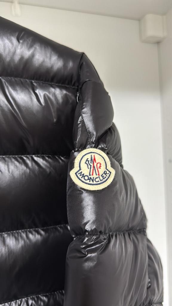 A vendre., Kleding | Heren, Truien en Vesten, Ophalen of Verzenden, Nieuw, Maat 48/50 (M), Zwart