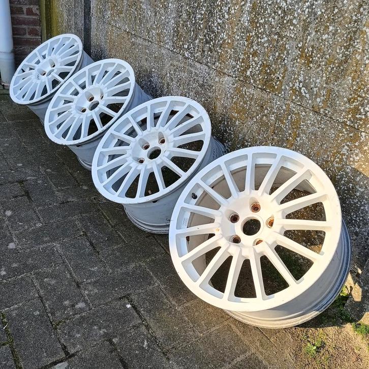 5x100 - Braid Wheels - WinRace A, Autos : Pièces & Accessoires, Pneus & Jantes, Jante(s), 17 pouces, Véhicule de tourisme, Utilisé