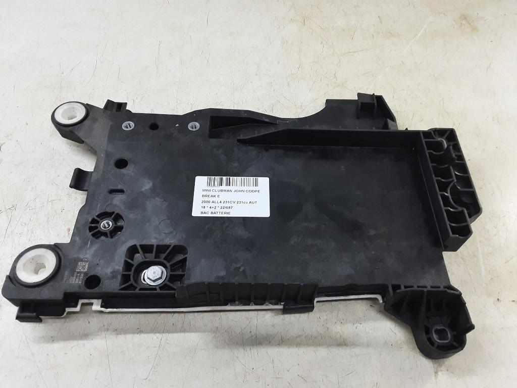 ACCUBAK Mini Clubman (F54) (01-2014/06-2019), Gebruikt, Mini