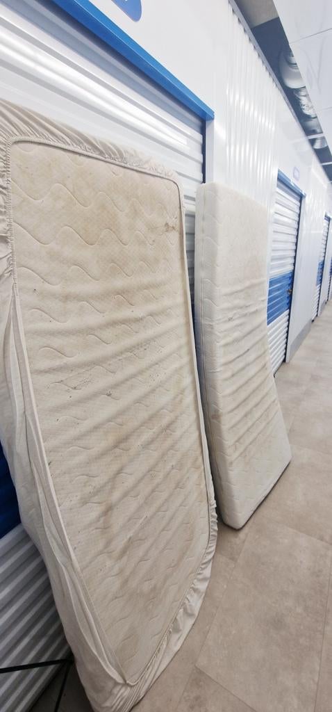 2 matelas une place à  donner, Maison & Meubles, Enlèvement, Matelas