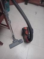 Aspirateur sans sac, Enlèvement, Aspirateur