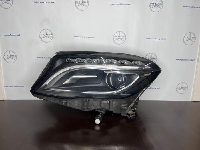Koplamp links van een Mercedes GLA, Auto-onderdelen, Verlichting, Mercedes-Benz, Gebruikt, 3 maanden garantie