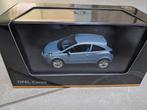 Opel Corsa D miniature 3 portes 1:43 - emballage d'origine, Enlèvement ou Envoi, Comme neuf, Voiture, Norev