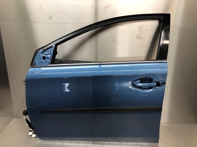 PORTE AVANT GAUCHE Toyota Auris (E18) (01-2012/03-2019), Gauche, Dhr. M. Roggen, Toyota, Stadsweg 37 37
9917 PV  WIRDUM GR., NL