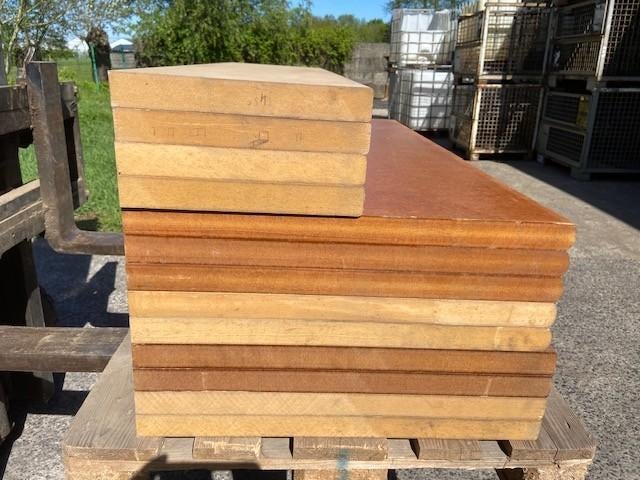 ÉTAGÈRES EN MDF DE 38 MM D'ÉPAISSEUR, Bricolage & Construction, Plaques & Panneaux, Enlèvement, Comme neuf, Autres matériaux, 20 à 50 mm