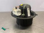 Moteur de ventilation chauffage d'un BMW 3-Serie (3-Serie 04, -, 3 mois de garantie, Utilisé, -