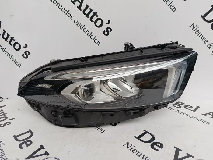 Koplamp rechts van een Mercedes A-Klasse, Gebruikt, -, Ophalen of Verzenden, -