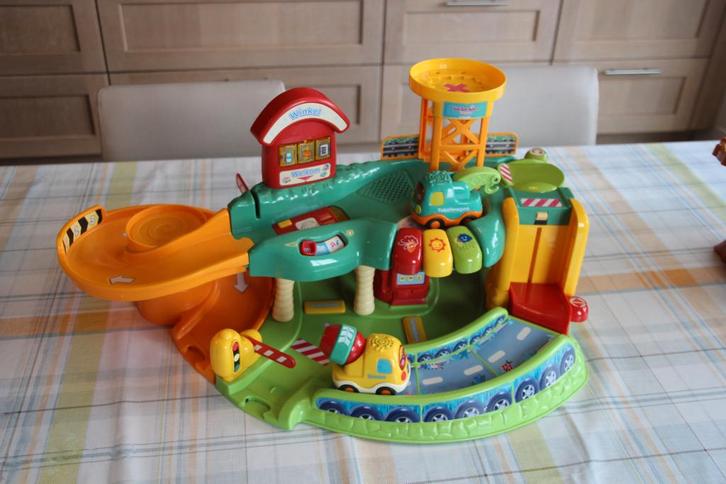 V-tech auto's toet toet, Kinderen en Baby's, Speelgoed | Vtech, Zo goed als nieuw, 6 maanden tot 2 jaar, Ophalen