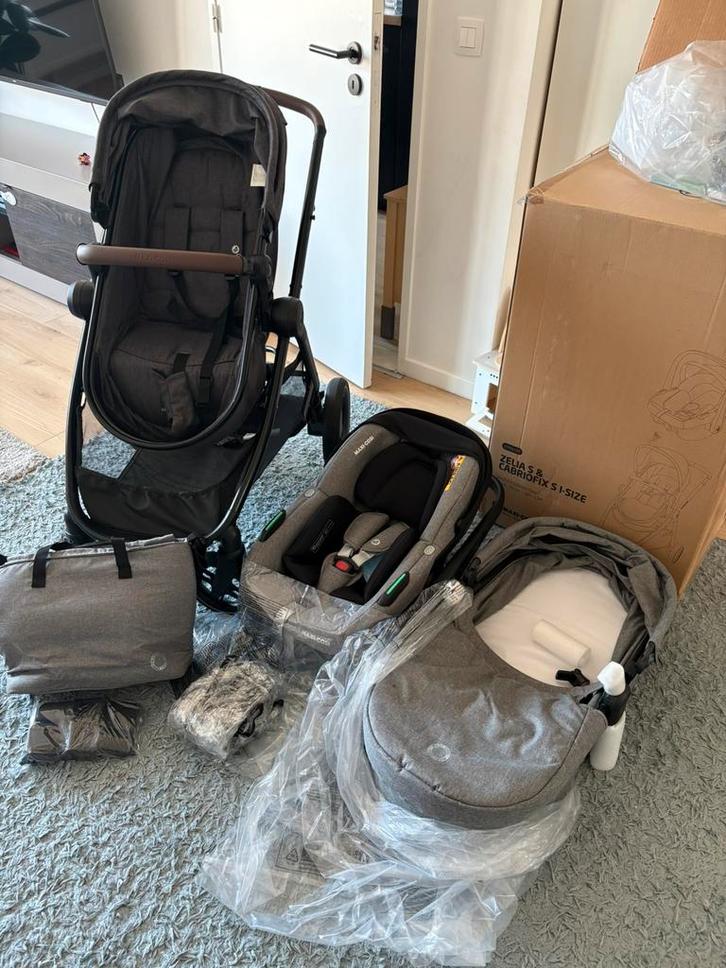 Maxi-Cosi Zelia S Trio Set – Bijna nieuw!, Kinderen en Baby's, Kinderwagens en Combinaties, Zo goed als nieuw, Kinderwagen, Maxi-Cosi