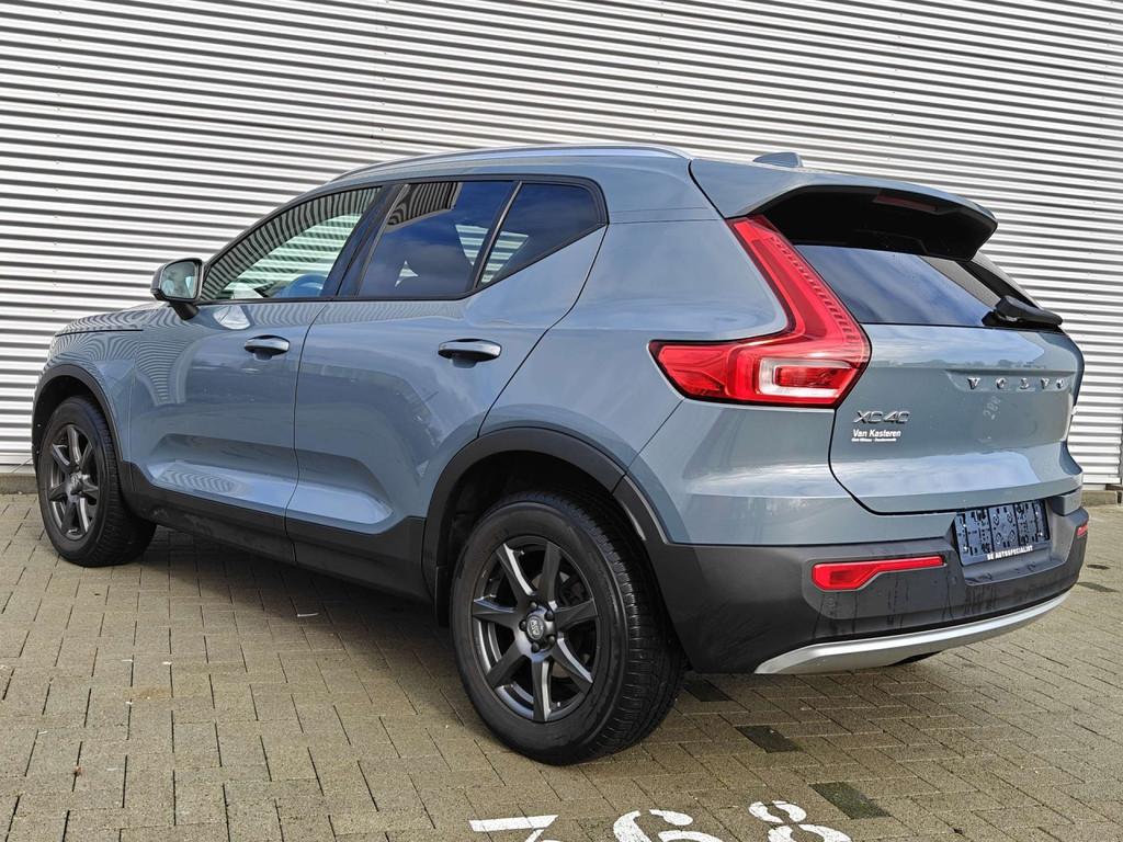 Volvo XC40 Momentum Pro 2WD (année de construction 2020), Autos, Volvo, Cuir, Argent ou Gris, Achat, Entreprise