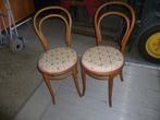 2 OUDE THONNET STOELEN, Ophalen