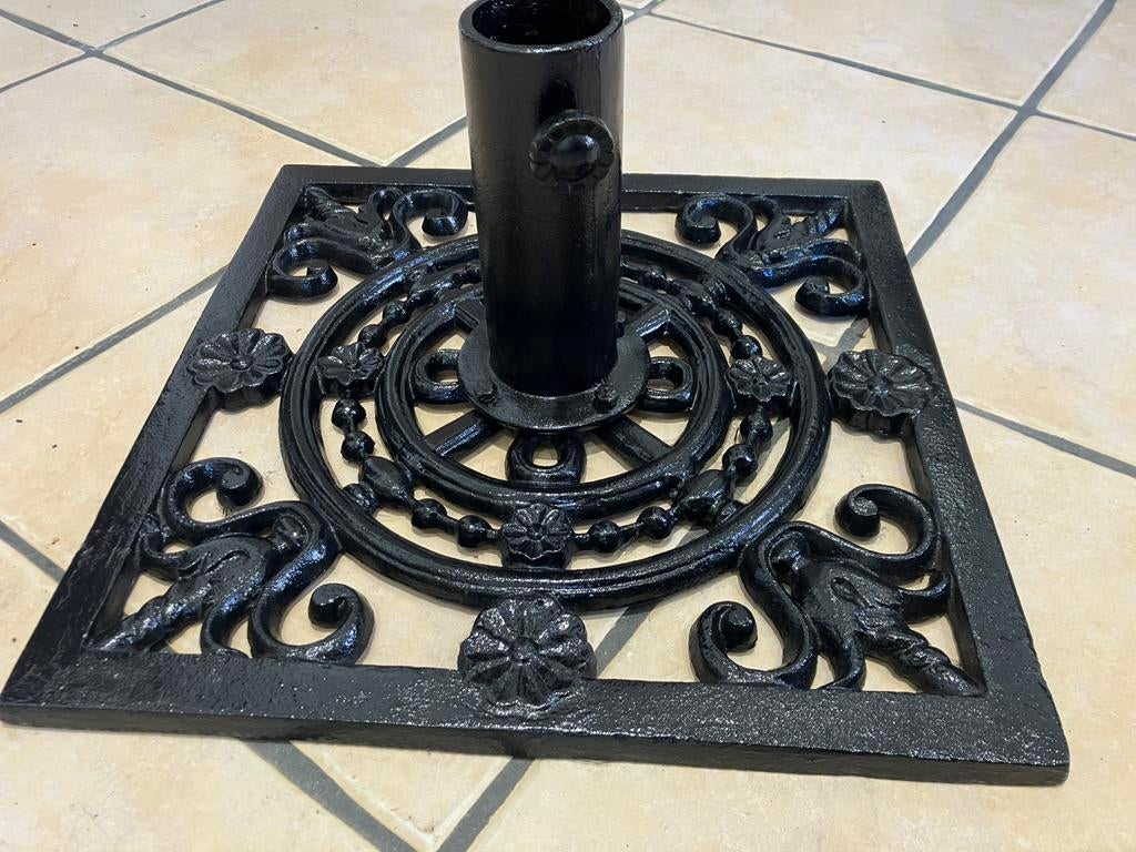 PIED PARASOL (GRAND MODEL), Jardin & Terrasse, Enlèvement, Comme neuf