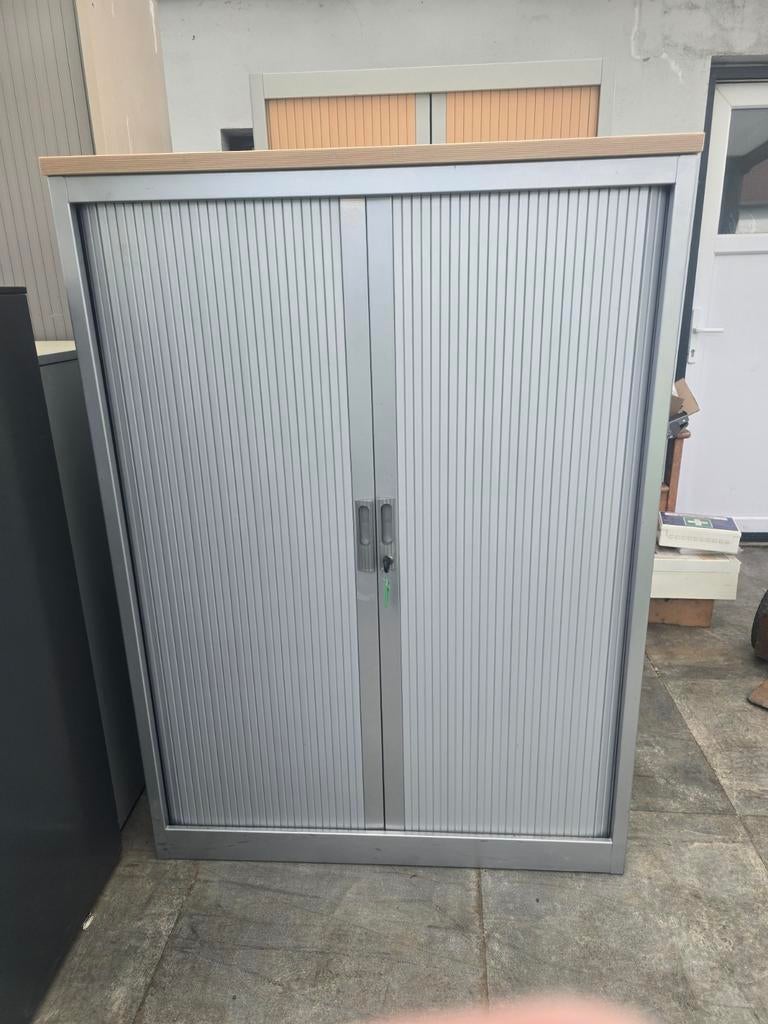 Zeer aangename archiefkast zie omschrijving, Maison & Meubles, Armoires | Armoires à porte coulissante & Armoires à archives, Enlèvement