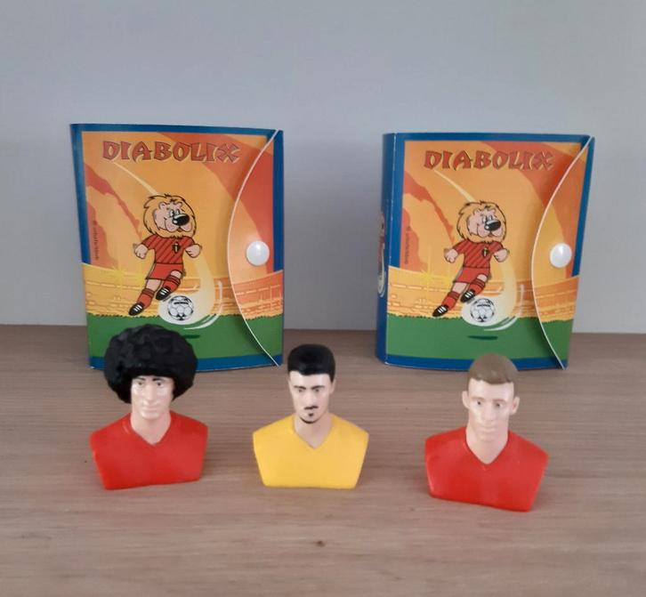 3 figuurtjes Rode Duivels - 2 houders voor stickers/kaartjes, Verzamelen, Poppetjes en Figuurtjes, Ophalen of Verzenden