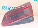 Feu arrière droit d'un Volkswagen Golf, Volkswagen, 3 mois de garantie, - 35
8251KS  Dronten, Utilisé