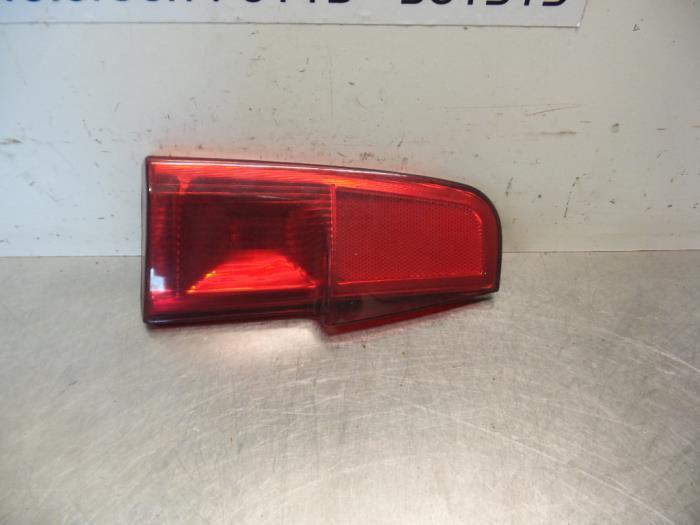 Hayon réflecteur droit d'un Fiat Punto (Punto 03-), Autos : Pièces & Accessoires, Éclairage, Fiat, Utilisé, Enlèvement ou Envoi