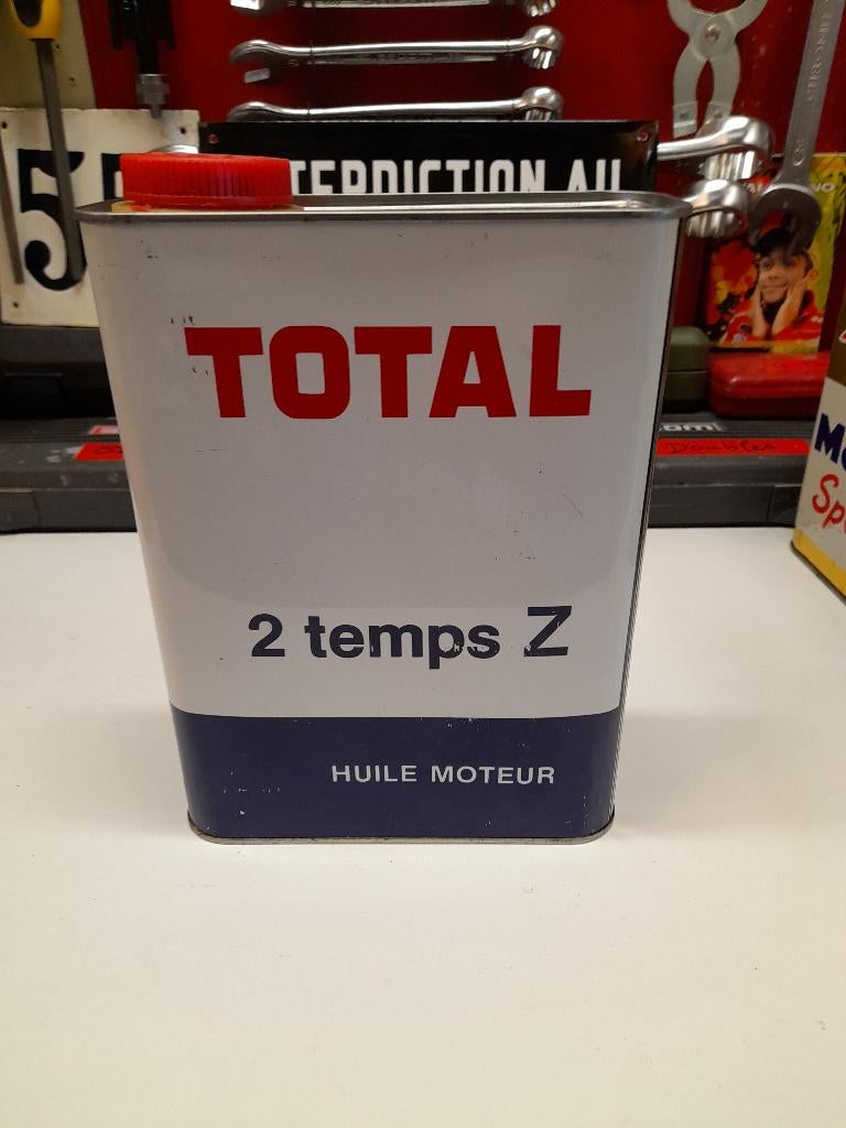 ancien bidon huile vide total 2 temps z 2t moto, Collections, Marques & Objets publicitaires, Utilisé, Autres types, Envoi