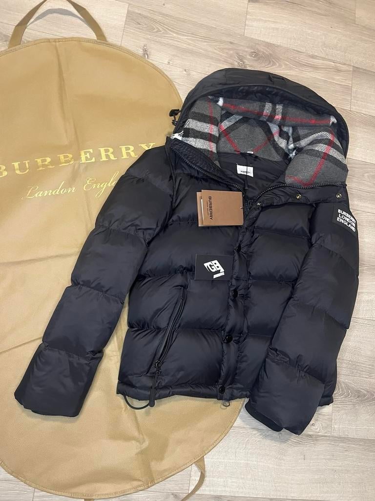 Burberry Puffer Jacket Maat S, Kleding | Heren, Jassen | Winter, Ophalen, Zo goed als nieuw, Maat 46 (S) of kleiner, Zwart