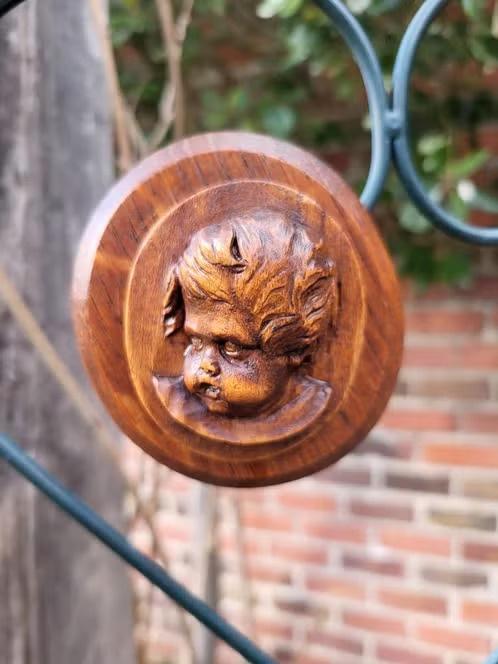 Prachtig handgestoken houten Engelenkopje (Putto), Antiek en Kunst, Kunst | Beelden en Houtsnijwerken, Houtsnijwerk, Ophalen of Verzenden