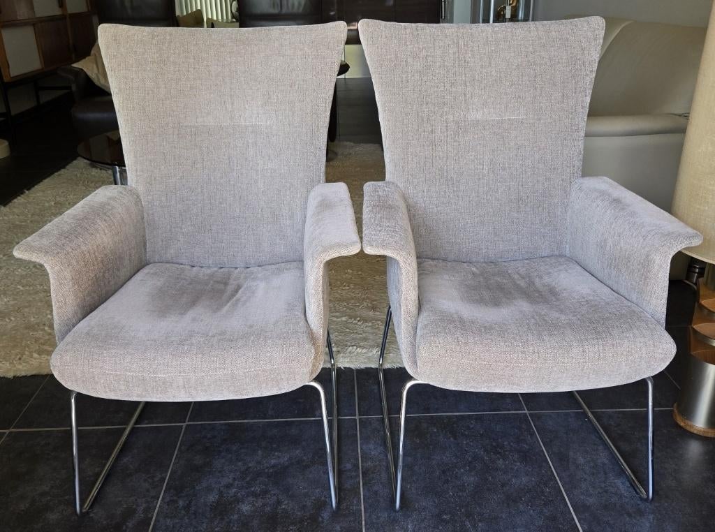 2 JORI zetels model AIDA met bijbehorende hocker, Huis en Inrichting, Stoelen, Ophalen, Twee, Zo goed als nieuw, Stof