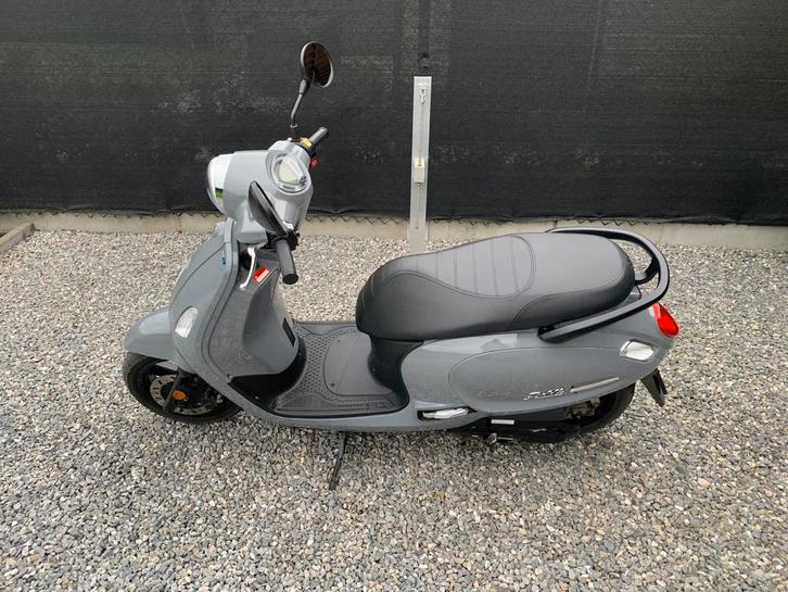 Sym Fiddle IV te koop, Vélos & Vélomoteurs, Scooters | SYM, Comme neuf, Fiddle, Classe B (45 km/h), Essence, Enlèvement