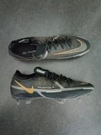 Nike phantom, Sports & Fitness, Football, Chaussures