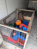 lot plastiek bakken magazijn, Ophalen